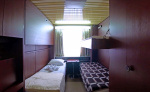 Four-berth two-story cabin
